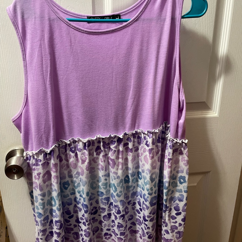 Woman top